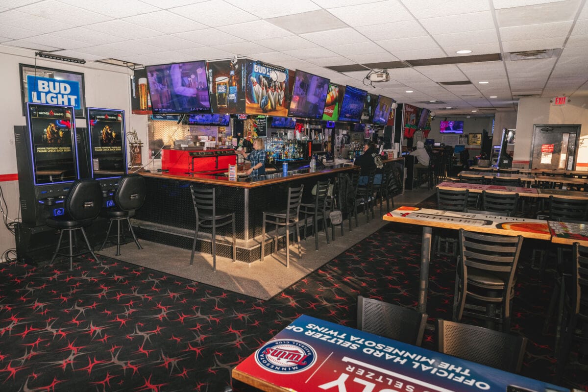 Dive Bar: Slammers Sports Bar | Fargo Monthly